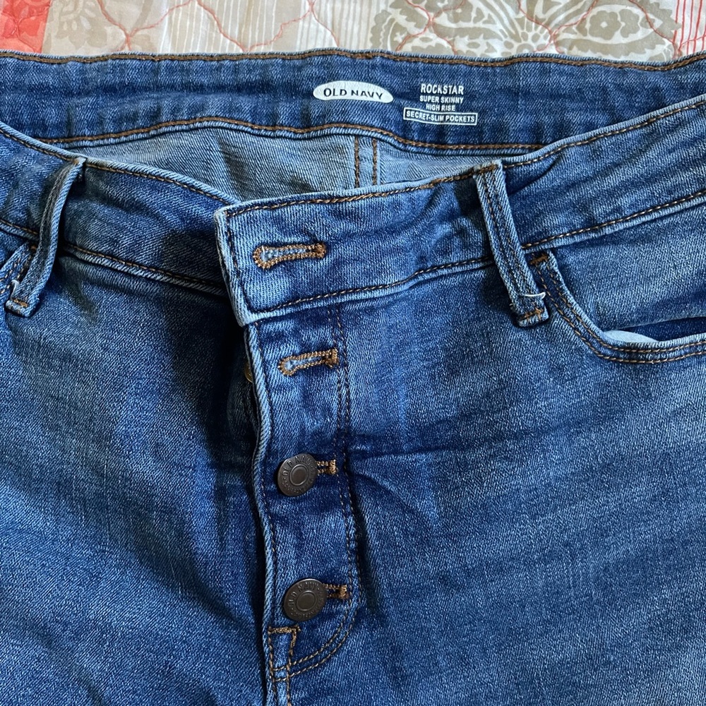 Old Navy Rockstar jeans